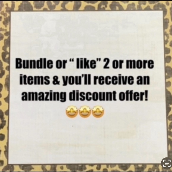 Gold Turtle Pendant Necklace with Aqua Blue Gemstone. NWT - Picture 6 of 6